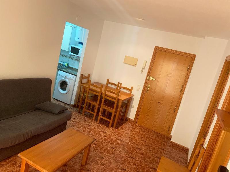 Apartamentos Daytona-Galicia 3000 Oropesa del Mar Ruang foto